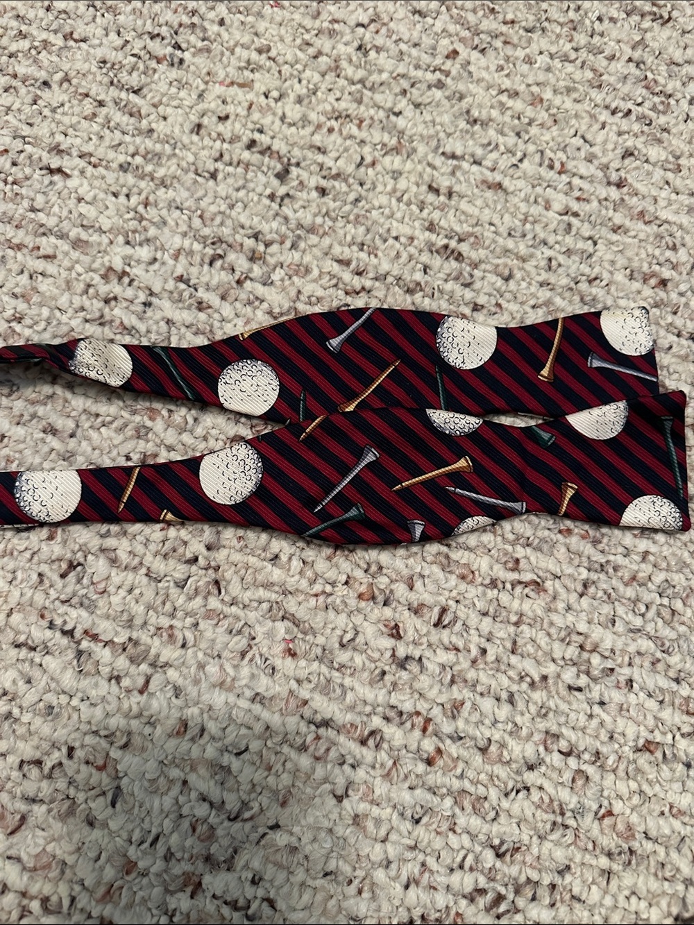 Silk Bow Tie with Golf Ball and Tee Pattern- Navy & Red